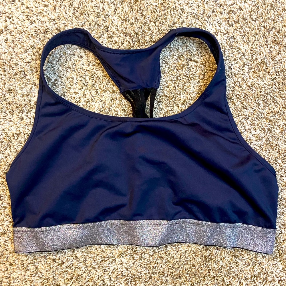 Victoria secrets sports bra. Size XL. Gently used